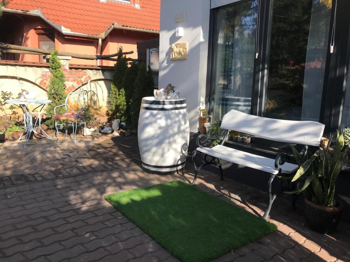 Greatforest Rosehill 2 Apartman -Bmw- 데브레첸 외부 사진