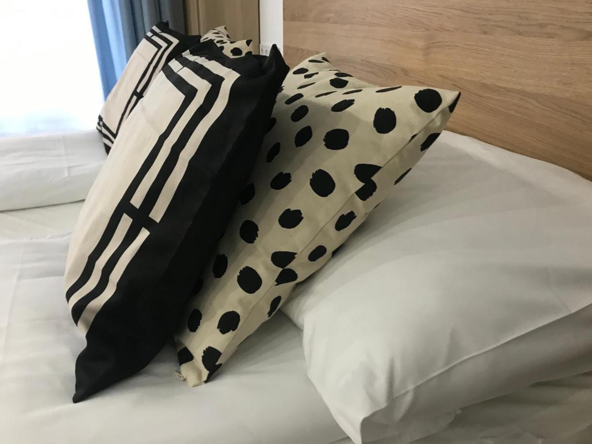 Greatforest Rosehill 2 Apartman -Bmw- 데브레첸 외부 사진