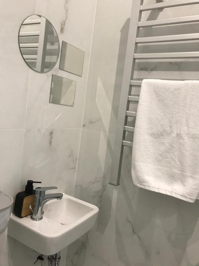 Greatforest Rosehill 2 Apartman -Bmw- 데브레첸 외부 사진